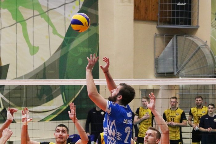 shahter - stroitel. final 14 april_9
