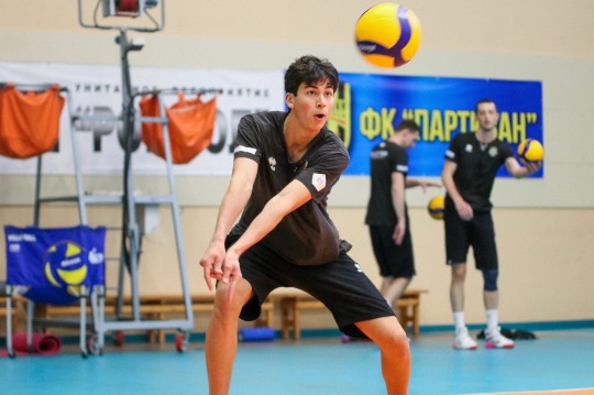 26-656hugiZM4k.jpg