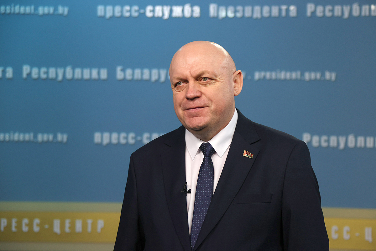 Первый заместитель председателя Минского Облисполкома поздравил "Шахтёр"