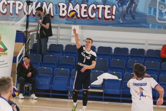 stroitel shahter 21 aprel_3