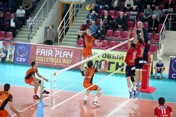 challenge cup. shahter phoinikas_2