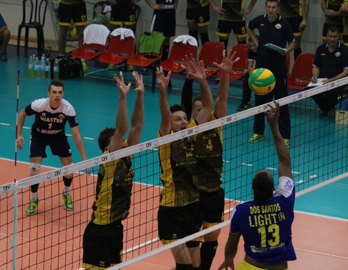 Maccabi - Shakhtior in Tel Aviv_30