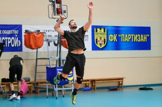 24-GpSccOzVHuM