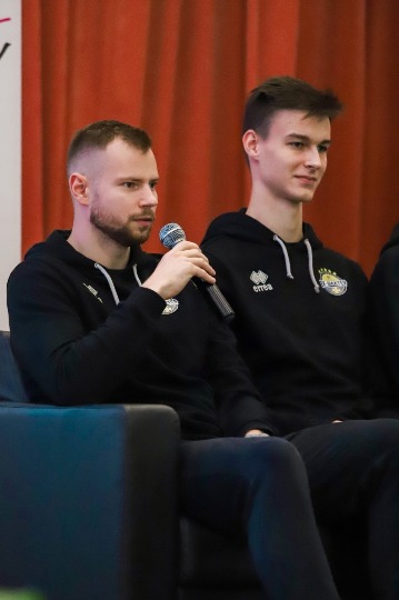 29-6QmT1Vp_xwg