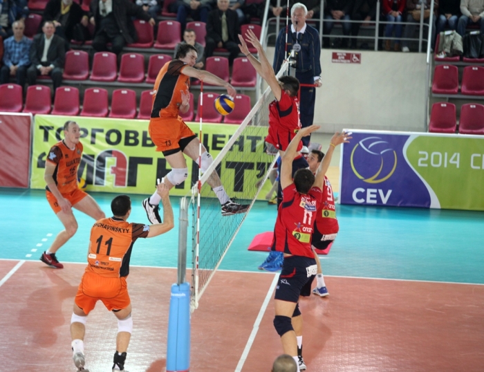 challenge cup. shahter phoinikas_4