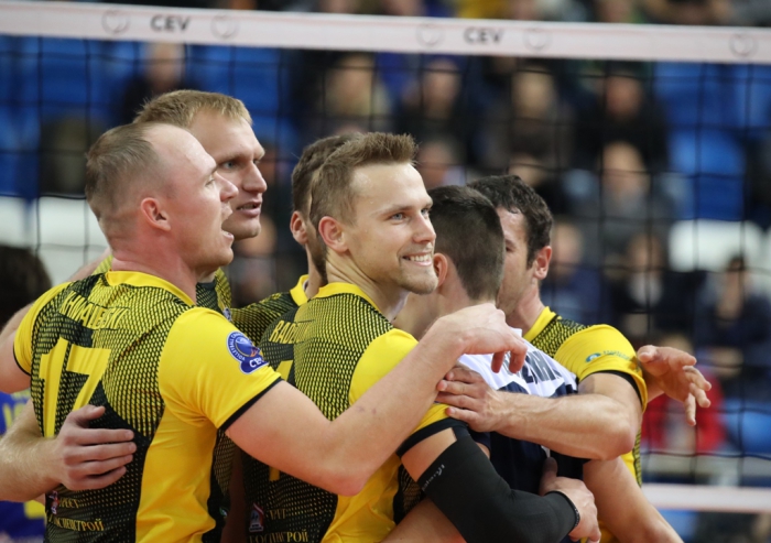 shakhter maccabi_10